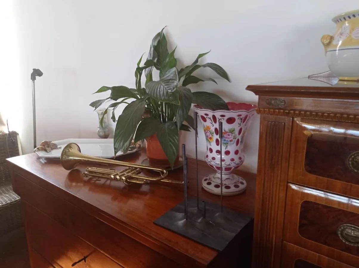 Bed & Breakfast Leonard Laudier Naples Italy